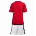 Billige Manchester United Børnetøj Hjemmebanetrøje til baby 2023-24 Kortærmet (+ korte bukser)